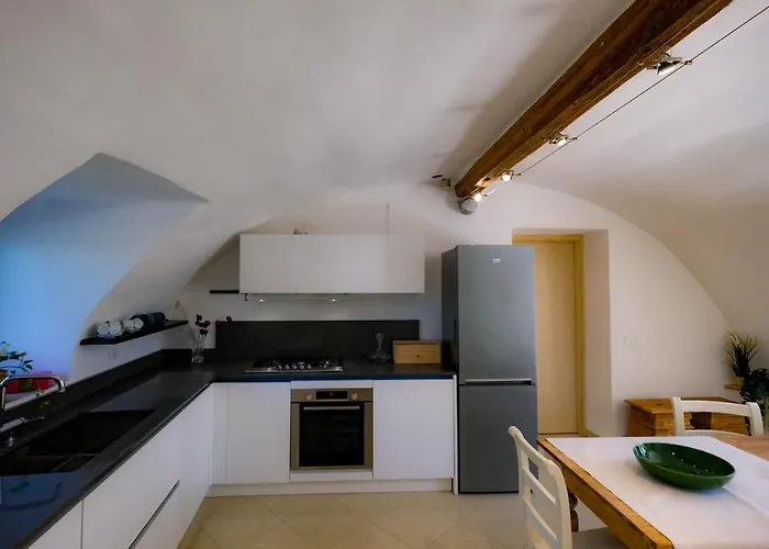 Corvina By Zeni コステロマーノ